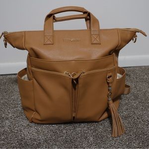 Lily Jade Caroline Diaper Bag | Vegan Leather | Gold hardware